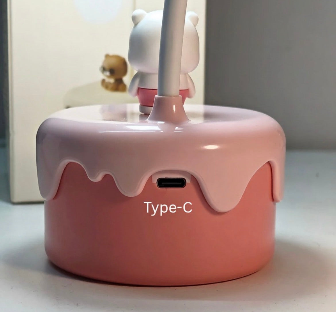 Bear cream cake lamp